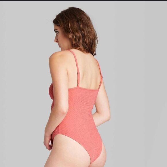 Wild Fable Womens Spaghetti Strap Cut Out Bodysuit Coral Pink NWOT Size L - Picture 2 of 12